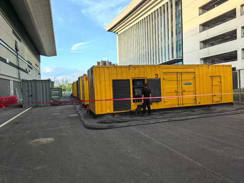 费县柴油发电机冬季保养注意事项?